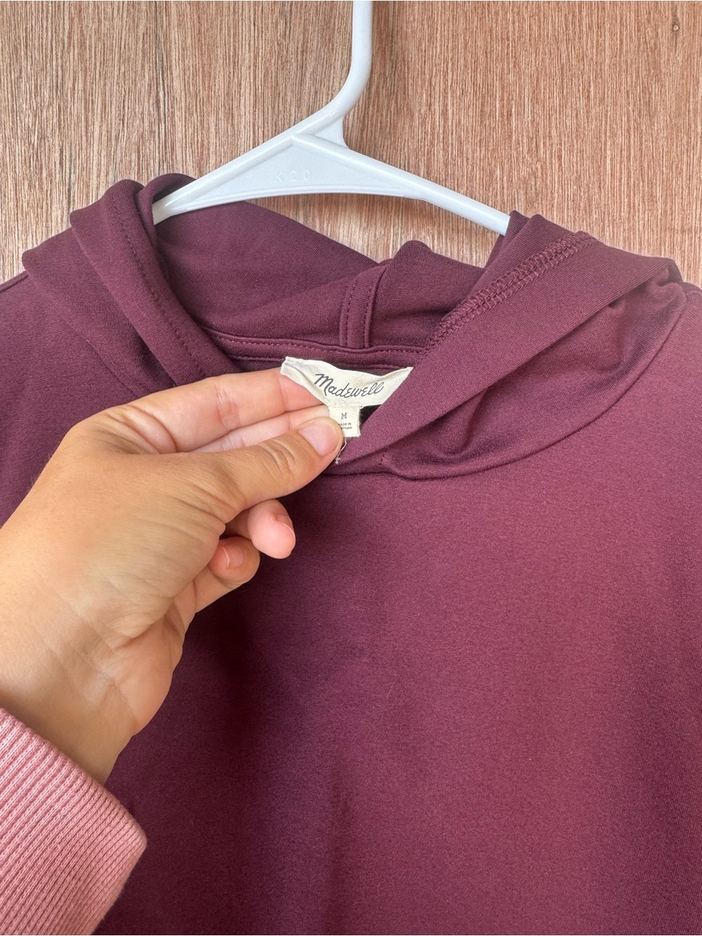 Madewell Women’s Cropped Hooded Pullover Sweatshirt - Burgundy - Picture 2 of 5